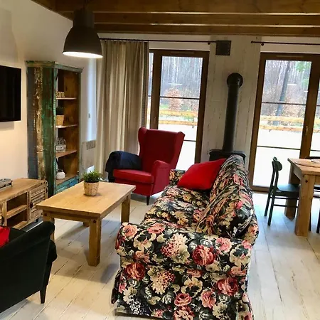 Ostoja Bukowo Zacisze - Na Kaszubach Horská chata Borowy Mlyn